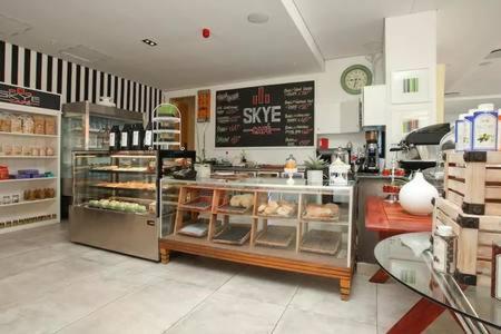 Sandton Skye Apartment โจฮันเนสเบิร์ก ภายนอก รูปภาพ